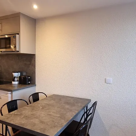 Confort Rénové Pour 4 Personnes, Skis Aux Pieds - Fr-1-181-2574 La Plagne